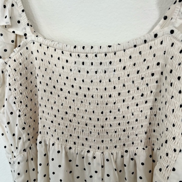 Old Navy XL Cream with Black Polka Dots Flutter Sleeve Dress - Picture 7 of 8
